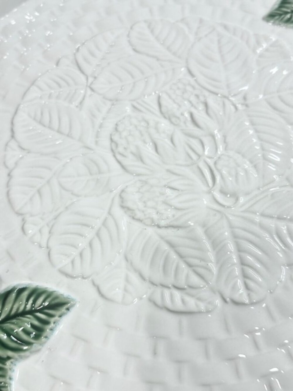 Vintage Studio Nova Portugal Cake Stand Plate Ceramic Strawberry Design White - Picture 3 of 11